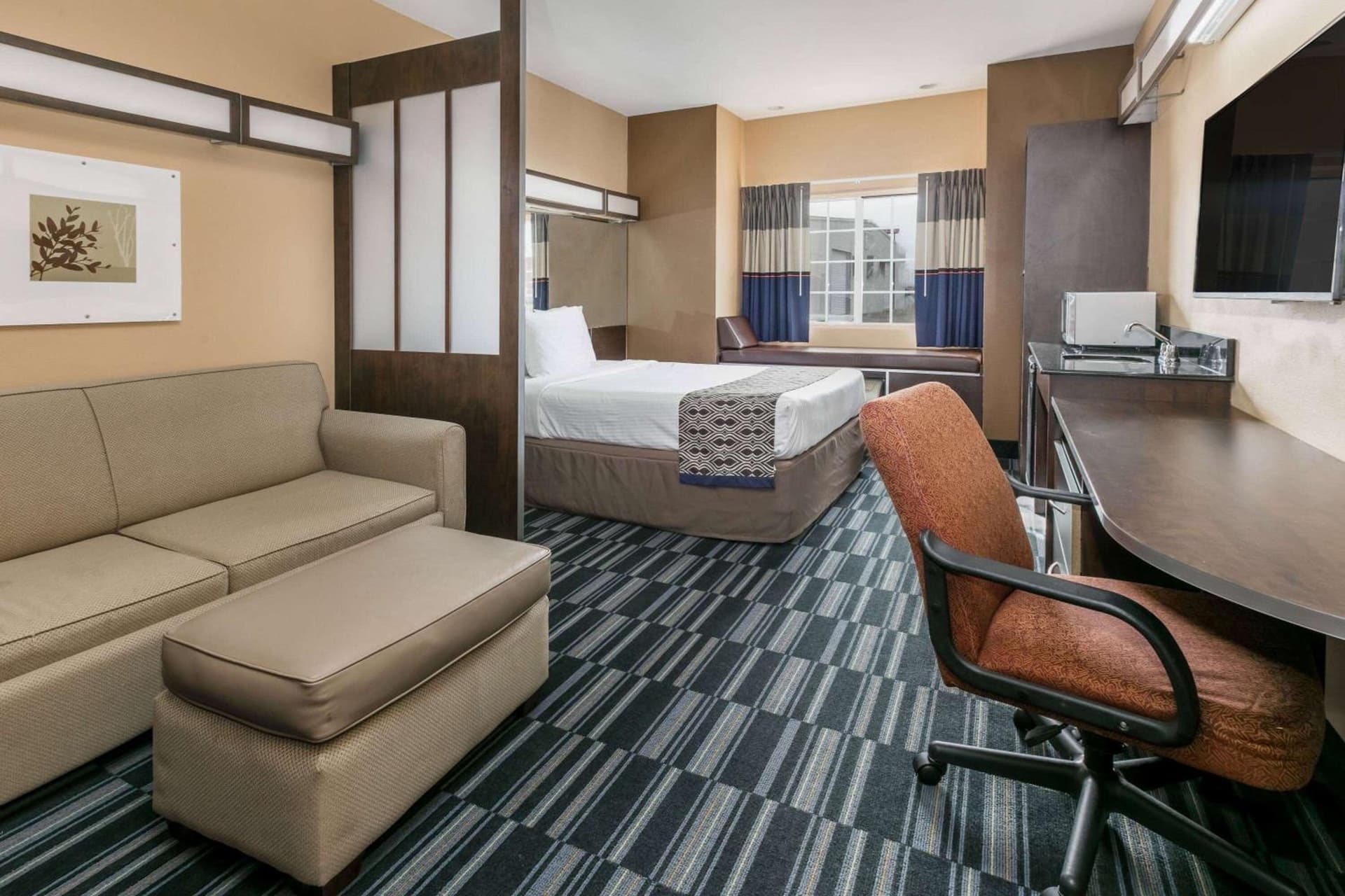 Microtel Inn and Suites Lafayette gallery photo in Lafayette, LA — image 11