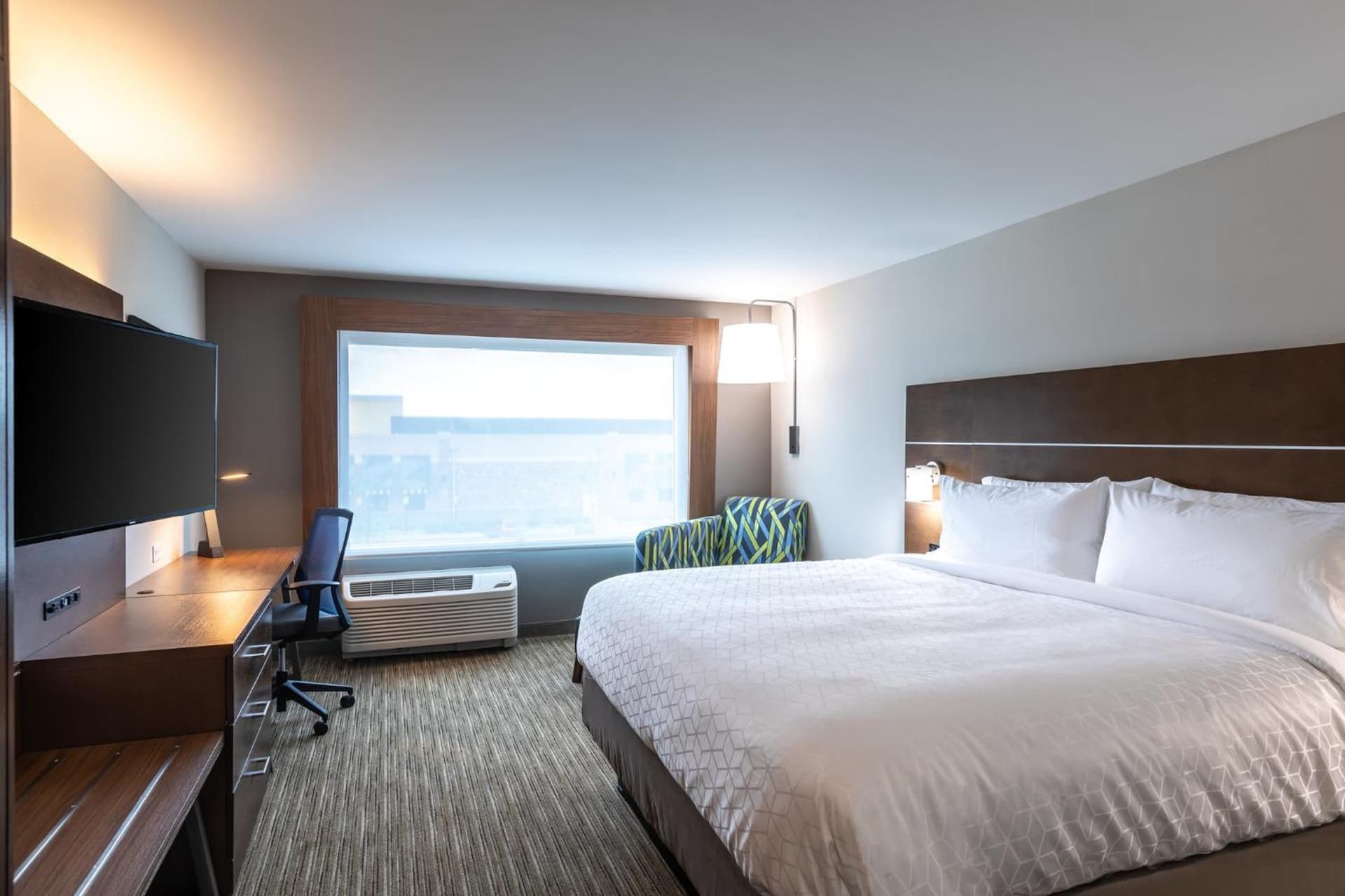 Holiday Inn Express & Suites Gainesville - Lake Lanier Area by IHG gallery photo in Gainesville, GA — image 55