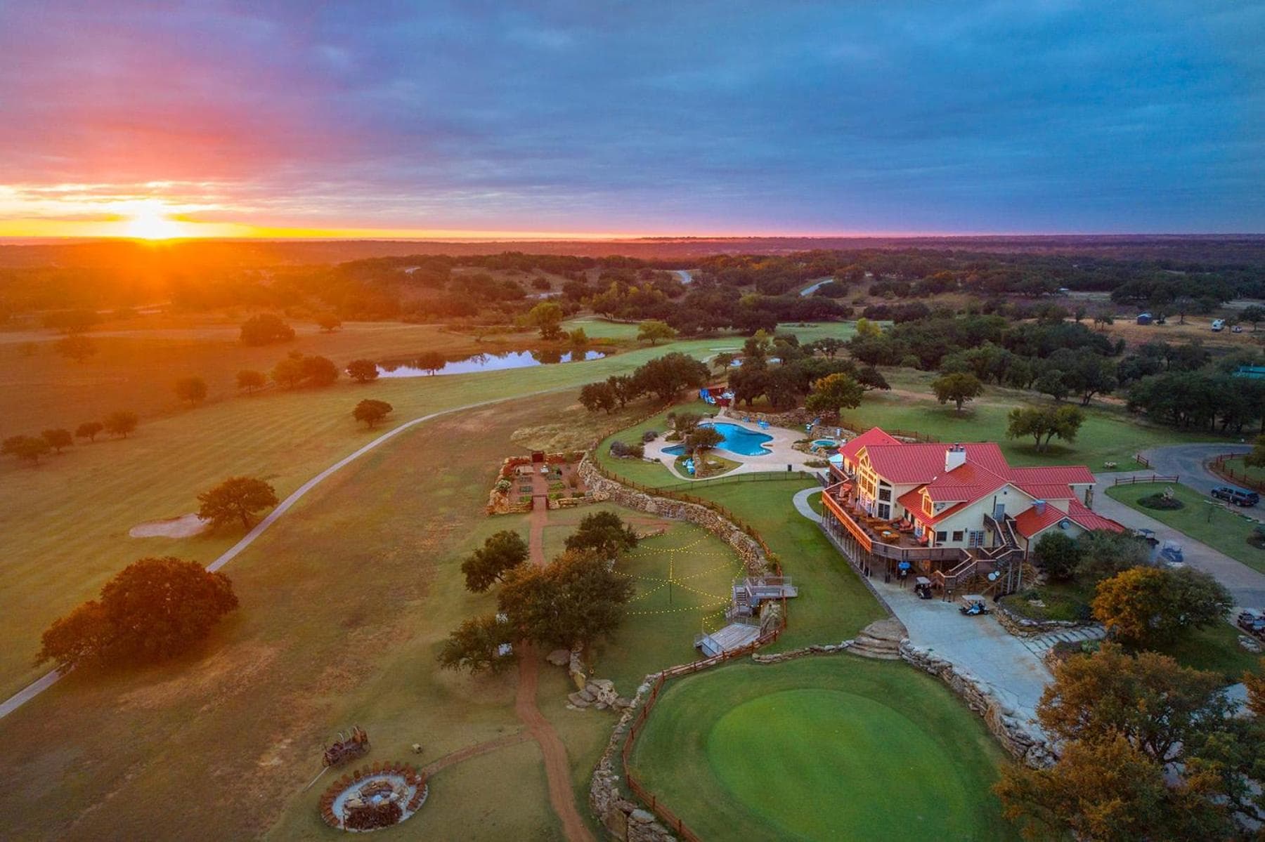 The Hideout Golf Club & Resort featured exterior or lobby in Lake Brownwood, TX — similar hotel