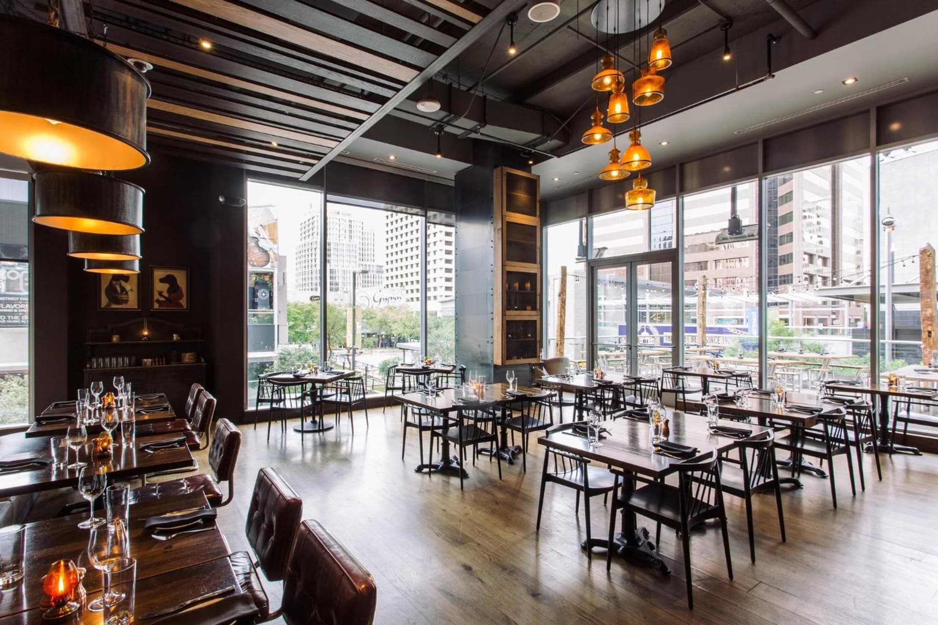 Kimpton Hotel Palomar Phoenix Cityscape by IHG gallery photo in Phoenix, AZ — image 16