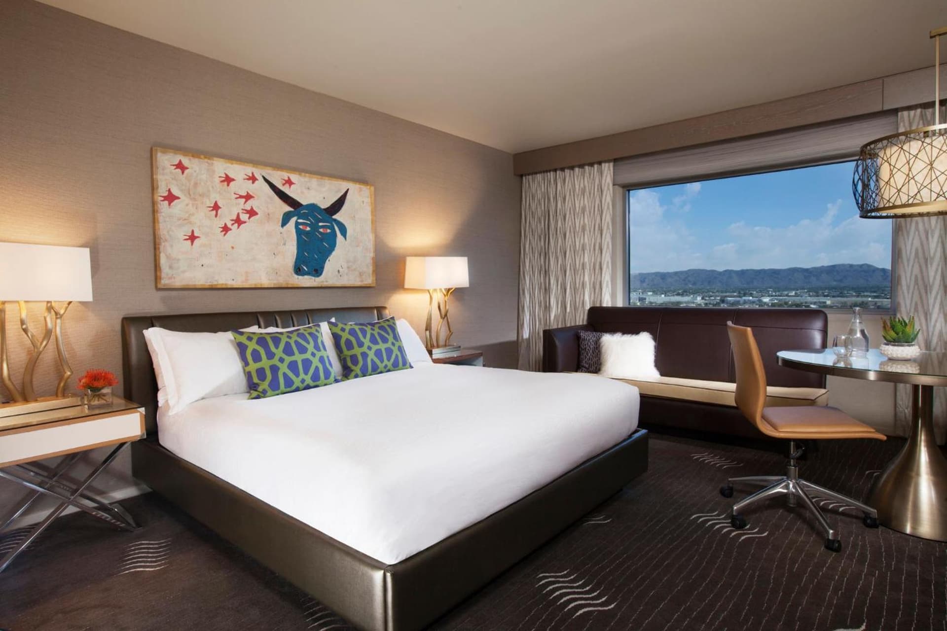 Kimpton Hotel Palomar Phoenix Cityscape by IHG gallery photo in Phoenix, AZ — image 18
