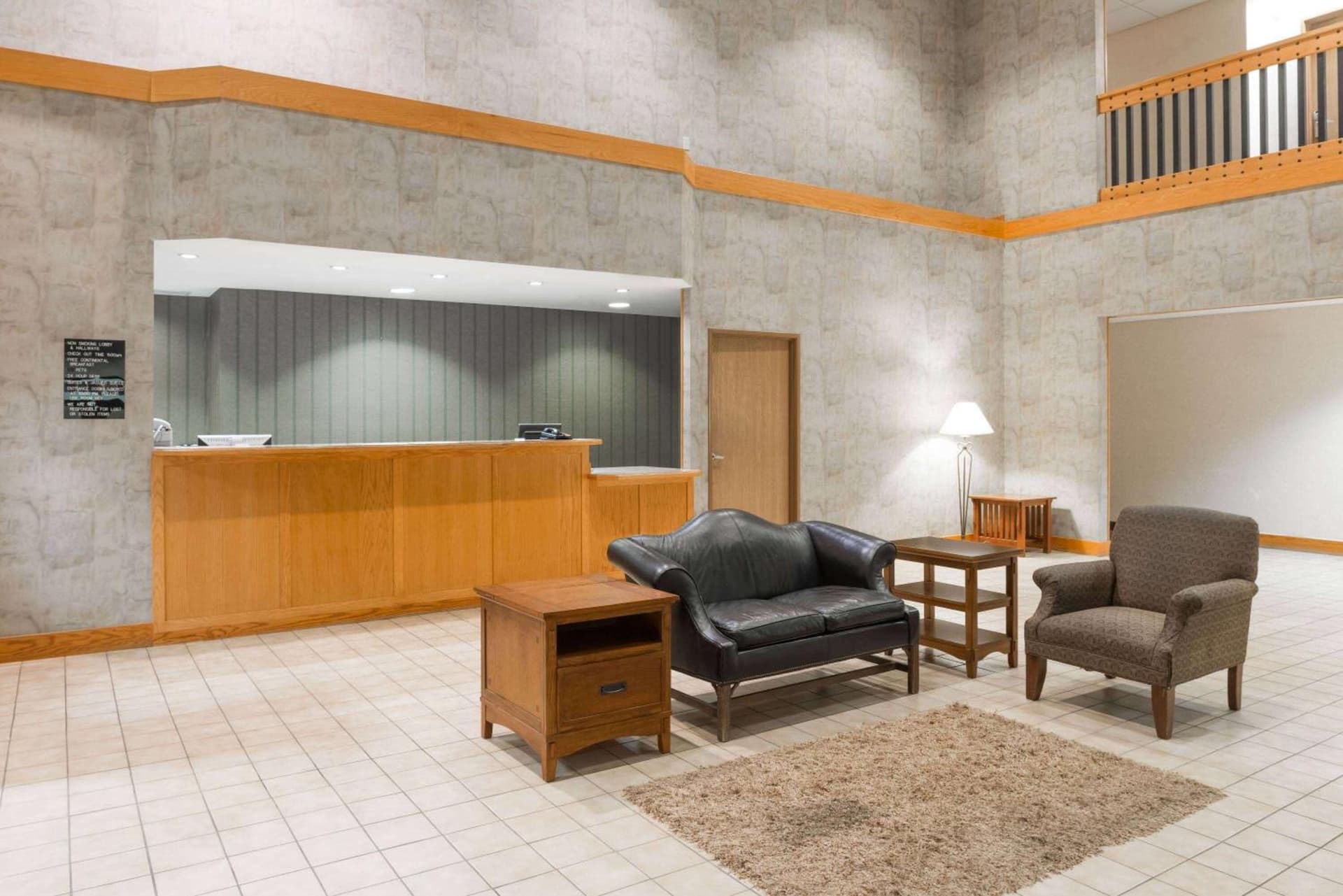 Super 8 by Wyndham Columbia East interior in Columbia, MO — gallery photo 2