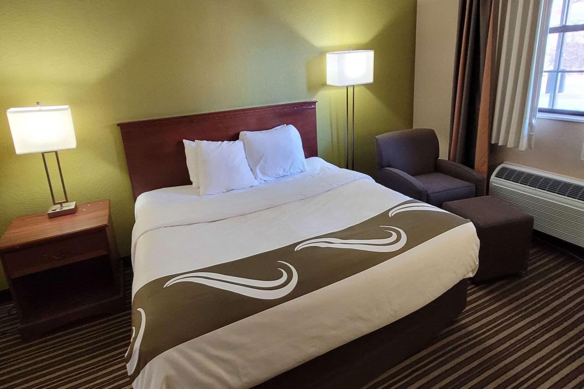 Quality Inn & Suites Columbia I-70 property views in Columbia, MO — gallery photo 3