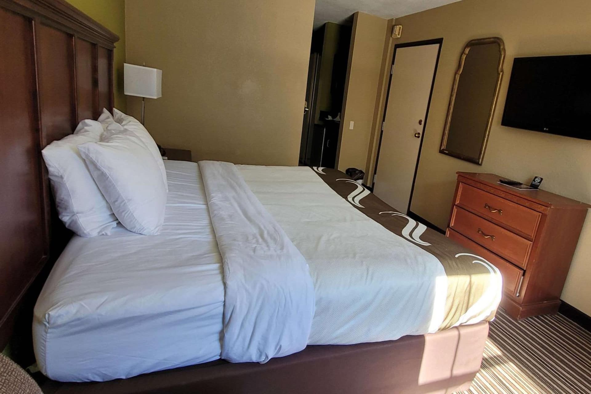 Quality Inn & Suites Columbia I-70 gallery photo in Columbia, MO — image 24