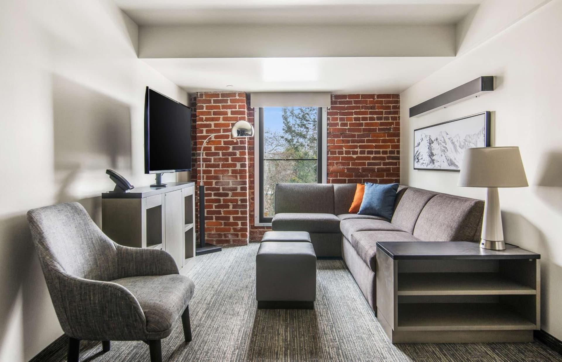 Hyatt House Sacramento-Midtown gallery photo in Sacramento, CA — image 21