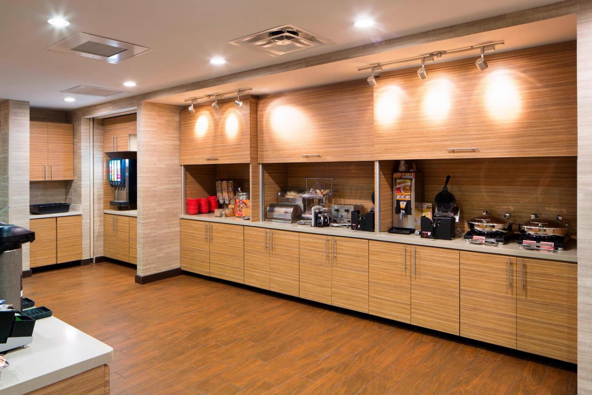 TownePlace Suites by Marriott Austin Round Rock interior in Round Rock, TX — gallery photo 2