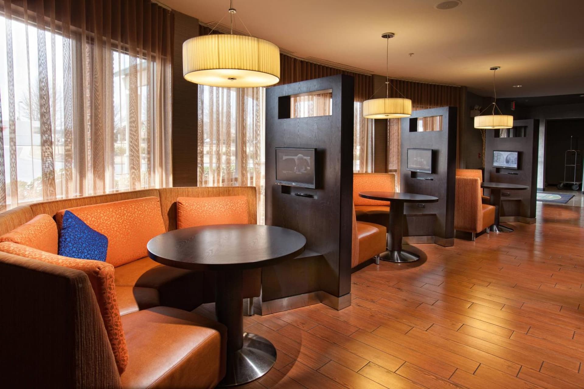 Courtyard by Marriott Fayetteville gallery photo in Fayetteville, AR — image 26