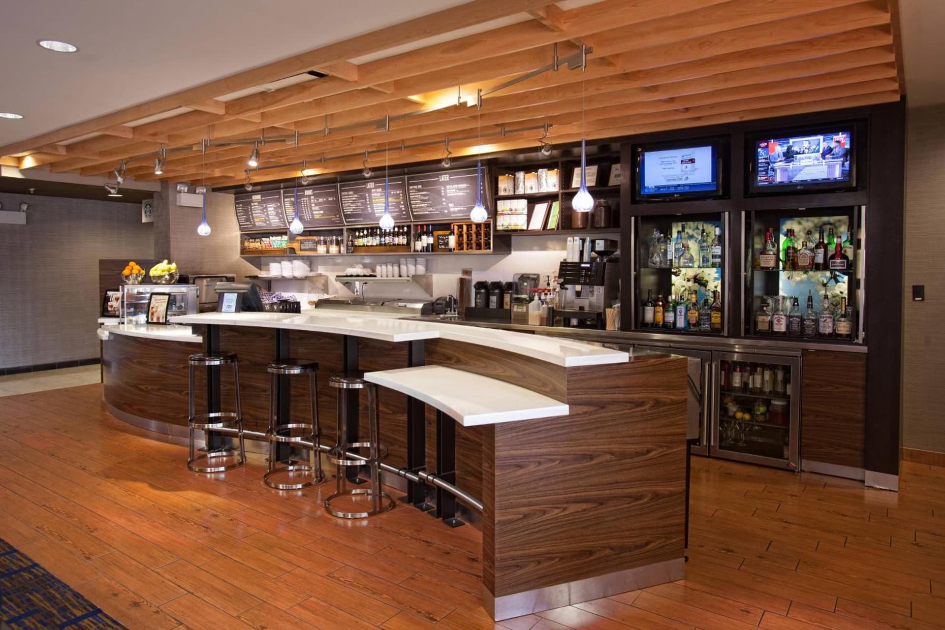 Courtyard by Marriott Fayetteville gallery photo in Fayetteville, AR — image 14