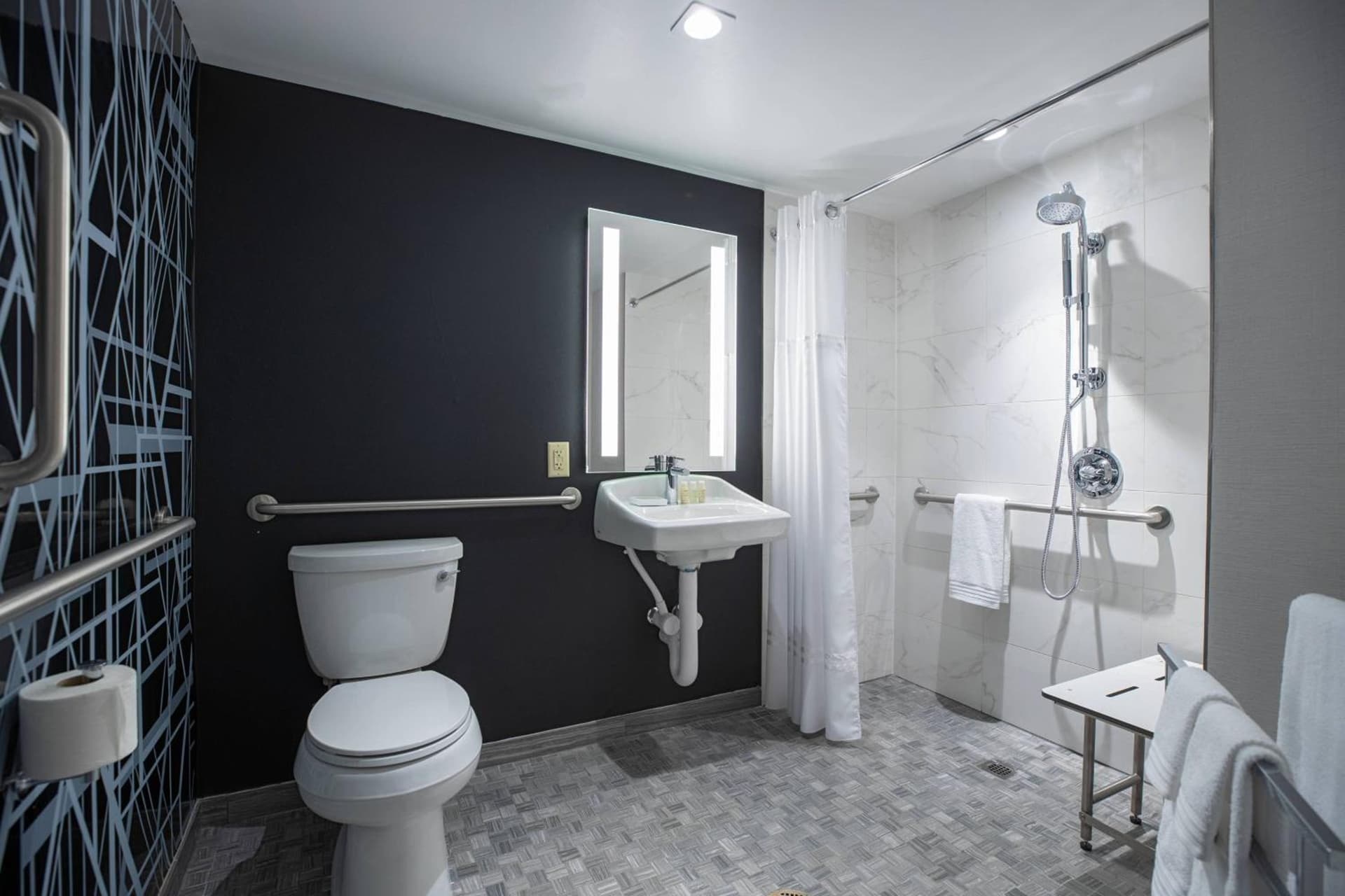 Renaissance Des Moines Savery Hotel gallery photo in Des Moines, IA — image 34