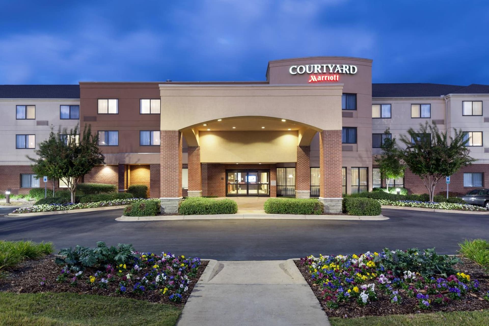 Courtyard by Marriott Birmingham Trussville featured exterior or lobby in Trussville, AL — similar hotel
