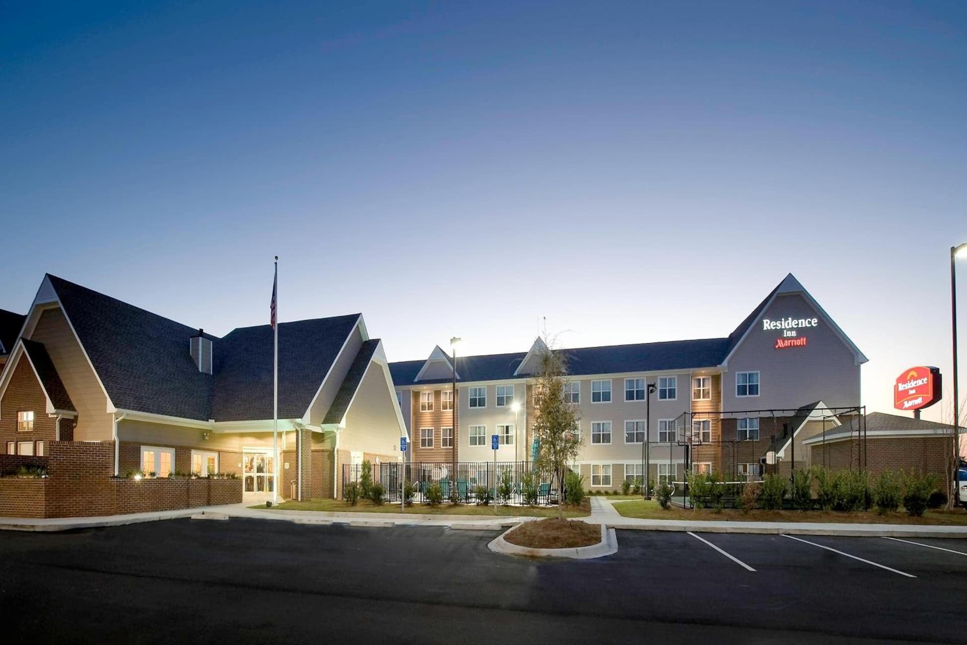 Residence Inn by Marriott Hattiesburg interior in Hattiesburg, MS — gallery photo 2
