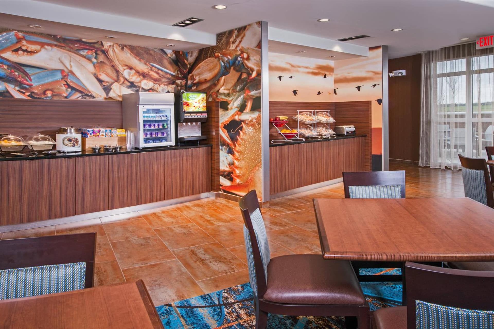 Fairfield Inn & Suites by Marriott Easton interior in Easton, MD — gallery photo 2