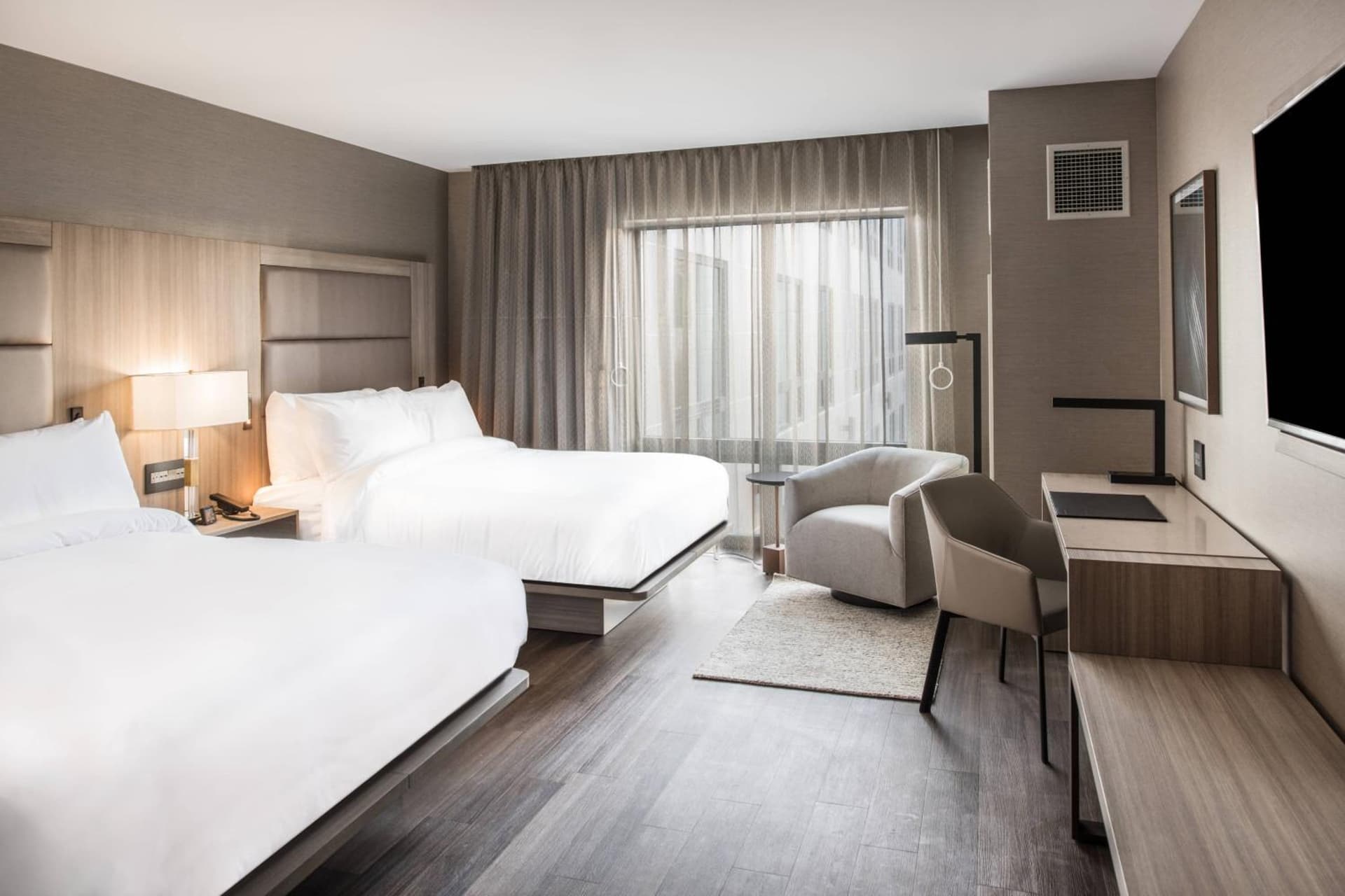 AC Hotel by Marriott Worcester gallery photo in Worcester, MA — image 20