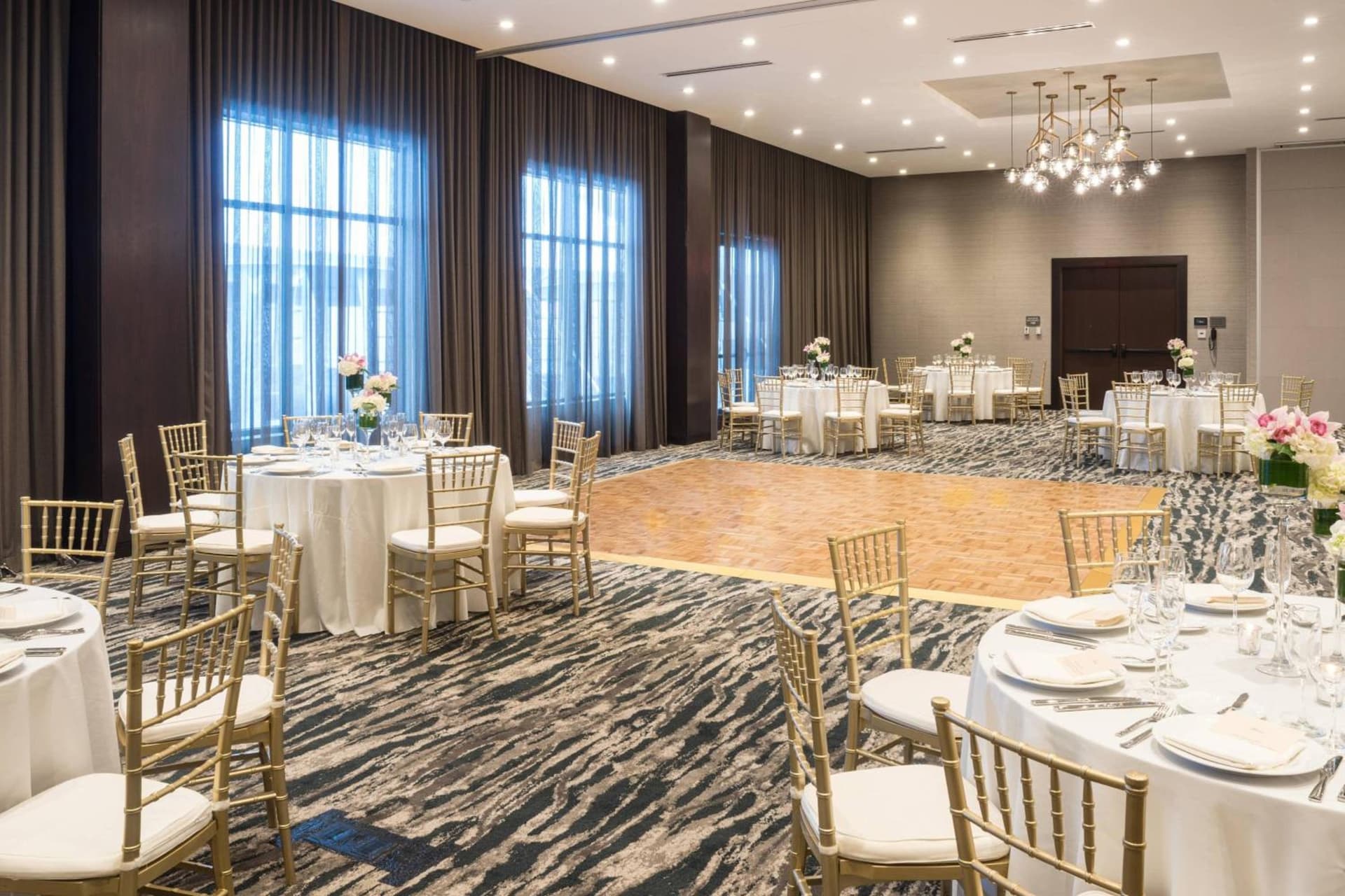 AC Hotel by Marriott Worcester gallery photo in Worcester, MA — image 15