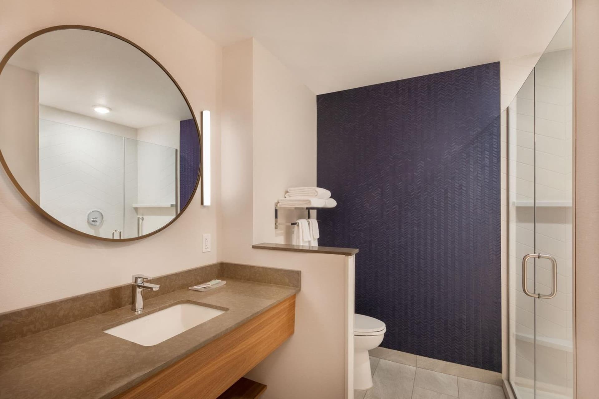 Fairfield Inn & Suites by Marriott Fresno North/Shaw Avenue gallery photo in Fresno, CA — image 4