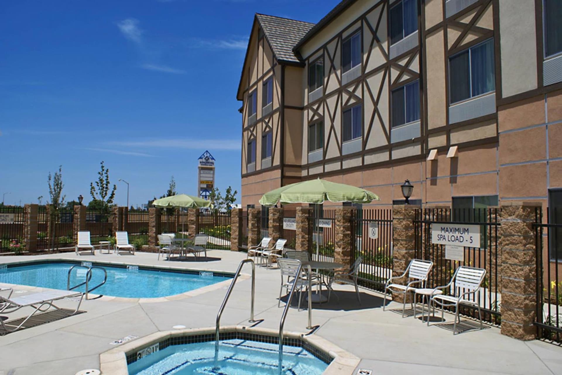 Fairfield Inn & Suites by Marriott Selma Kingsburg gallery photo in Kingsburg, CA — image 16