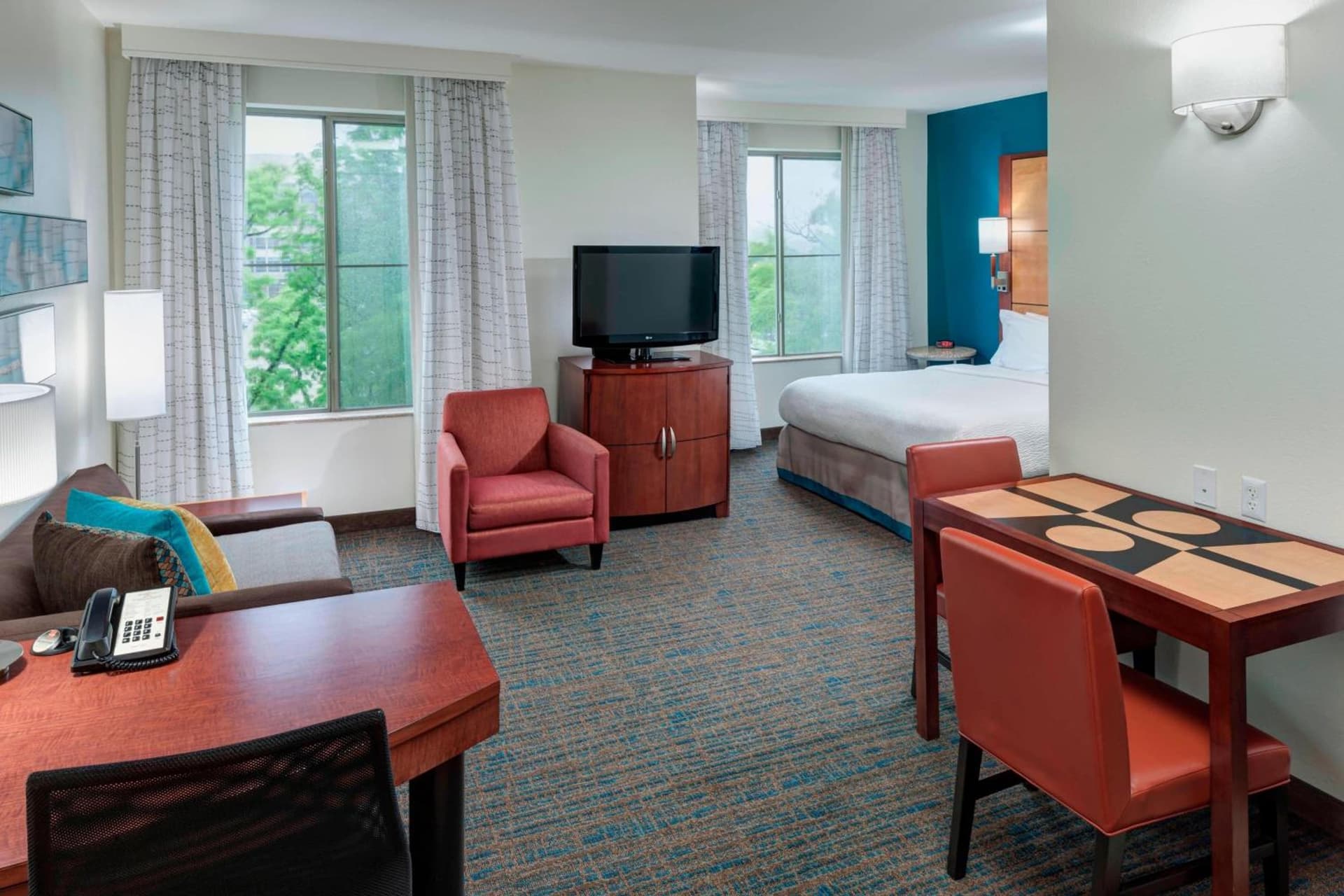 Residence Inn by Marriott Chicago Lake Forest/Mettawa interior in Mettawa, IL — gallery photo 2