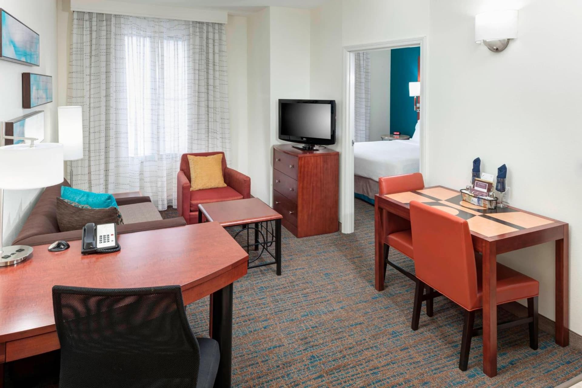 Residence Inn by Marriott Chicago Lake Forest/Mettawa gallery photo in Mettawa, IL — image 10