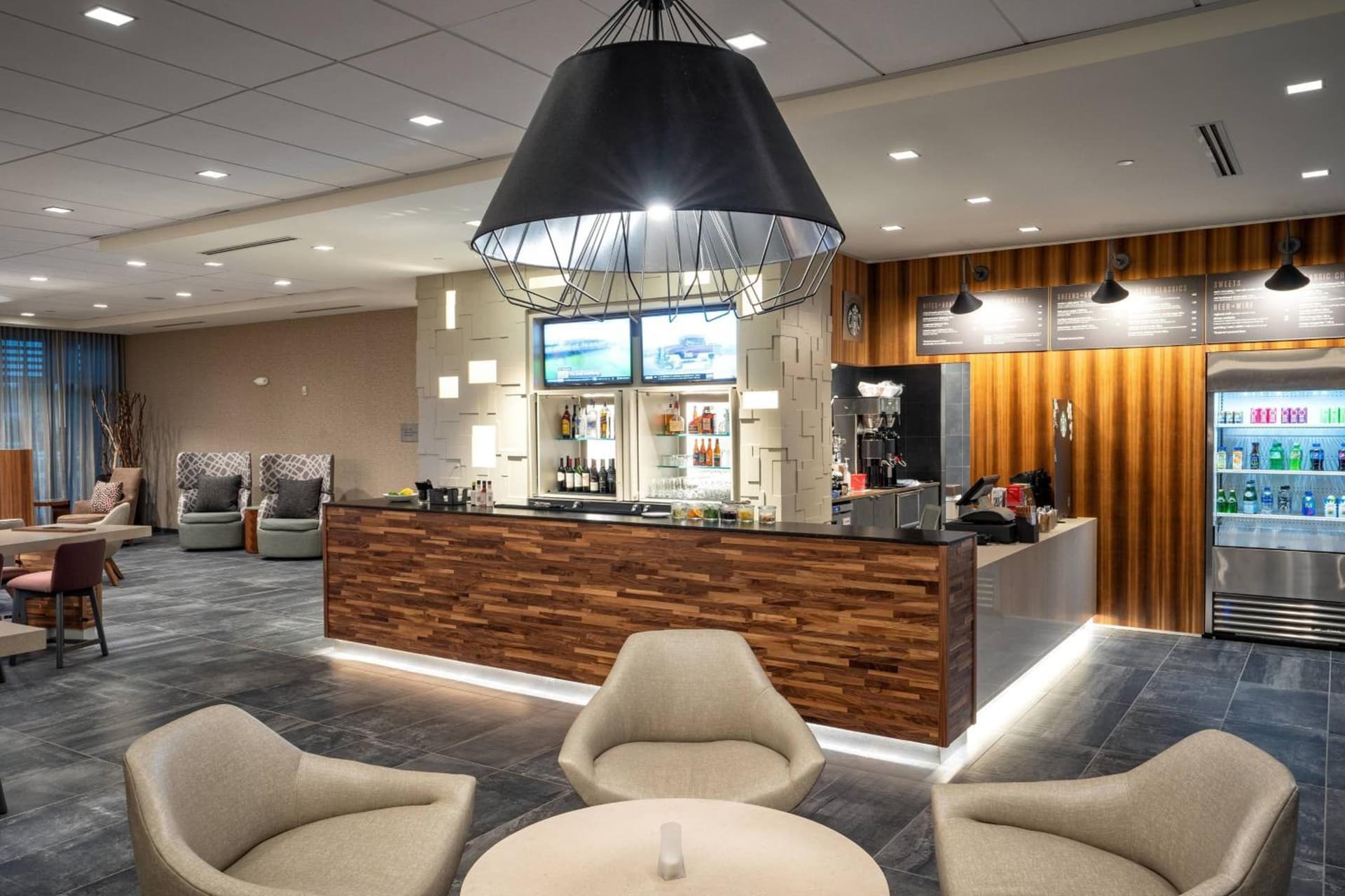 Courtyard by Marriott Charleston-North Charleston gallery photo in Charleston, SC — image 22