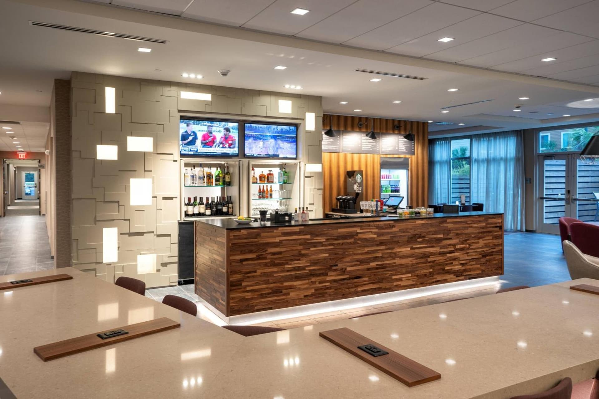 Courtyard by Marriott Charleston-North Charleston gallery photo in Charleston, SC — image 13