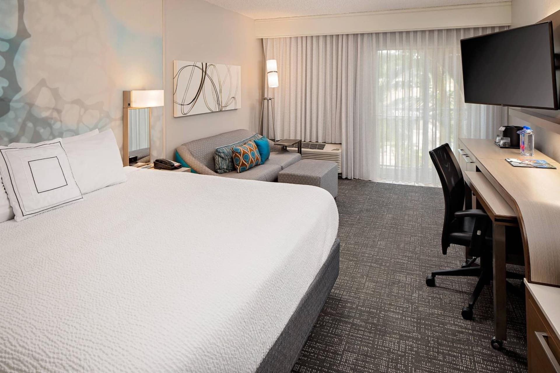 Courtyard by Marriott Fort Lauderdale North/Cypress Creek gallery photo in Fort Lauderdale, FL — image 25