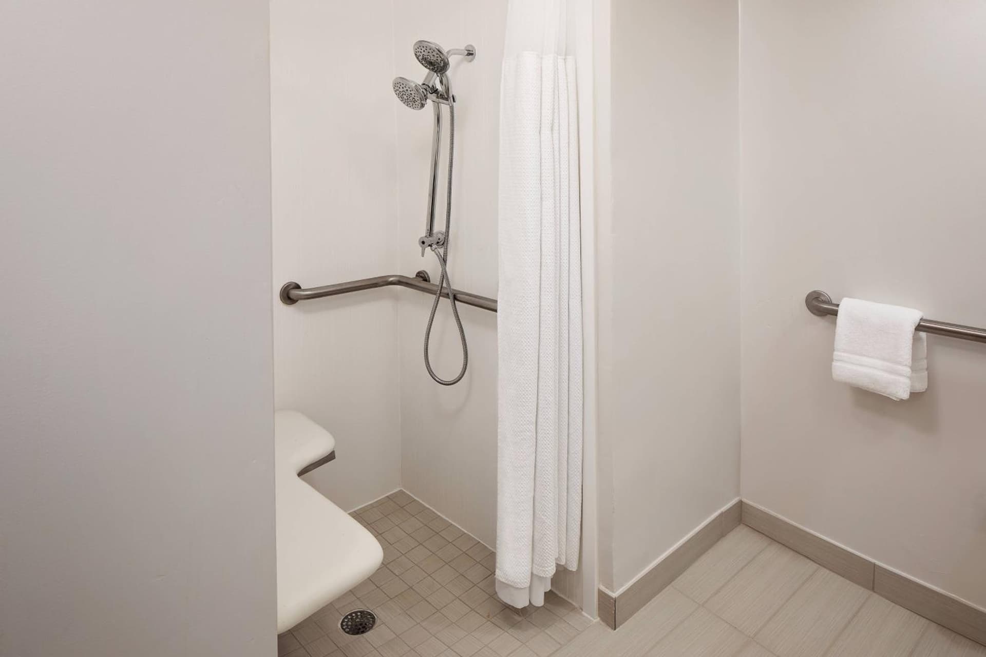 Courtyard by Marriott Fort Lauderdale North/Cypress Creek gallery photo in Fort Lauderdale, FL — image 37