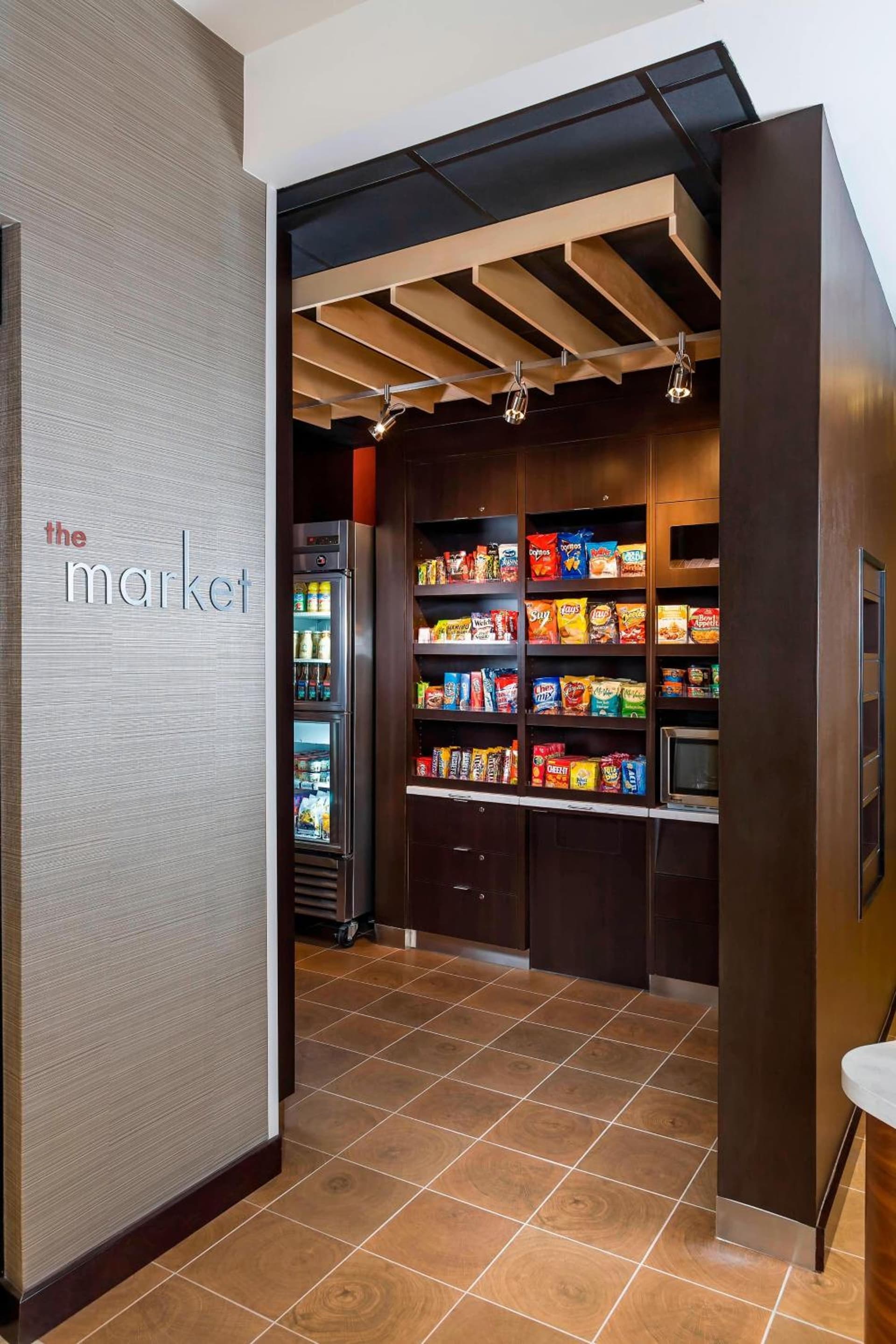 Courtyard by Marriott Stafford Quantico gallery photo in Triangle, VA — image 9