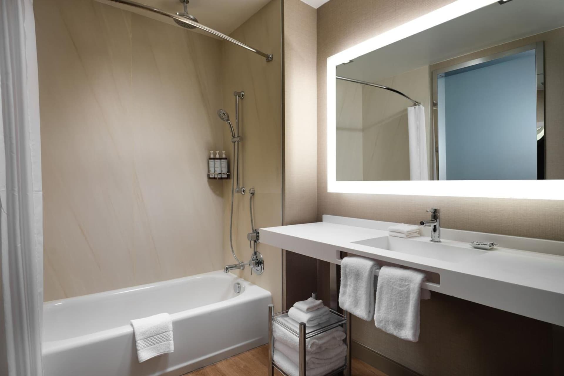 AC Hotel by Marriott Jackson Ridgeland gallery photo in Ridgeland, MS — image 13