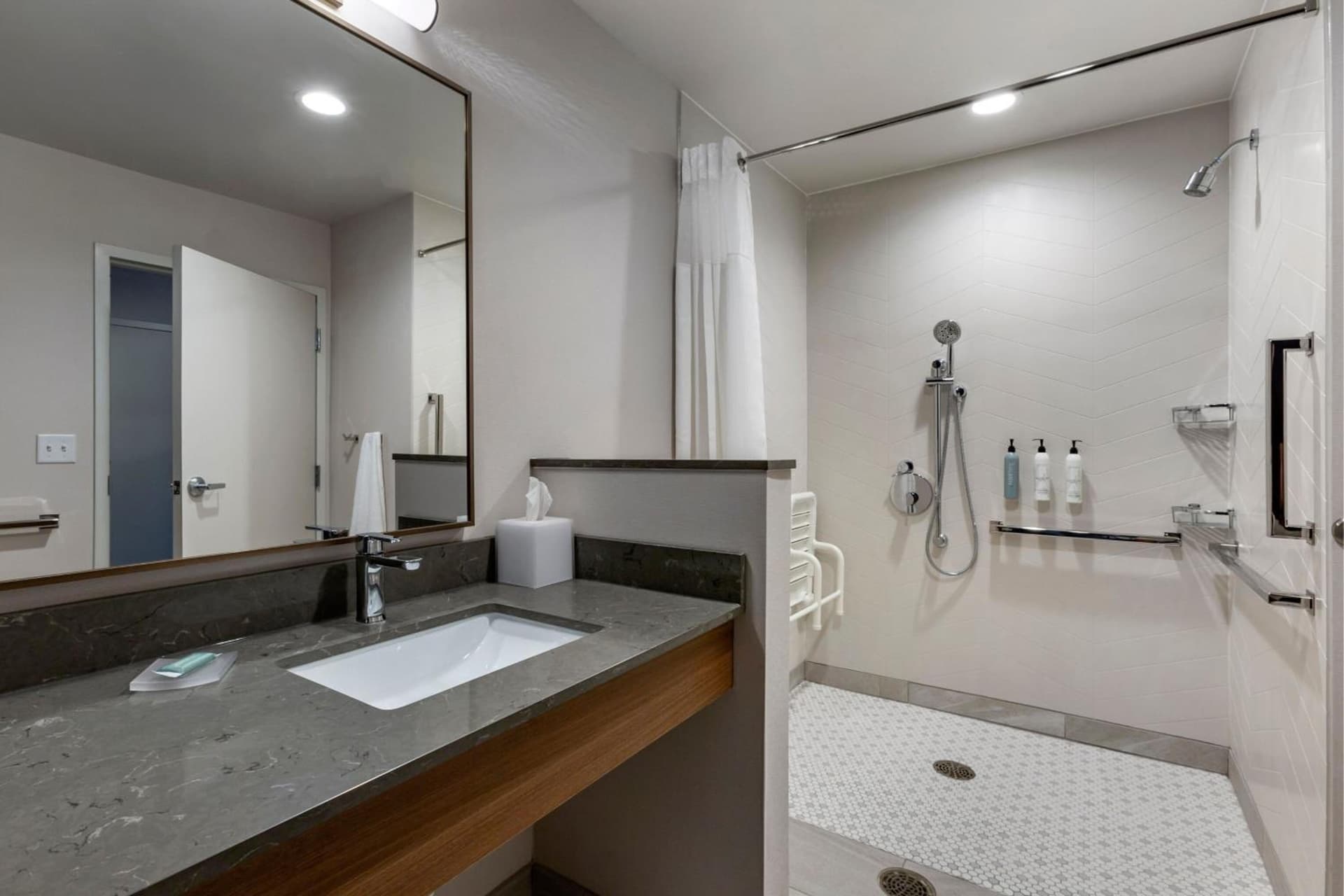 Fairfield by Marriott Inn & Suites Sandusky gallery photo in Sandusky, OH — image 28