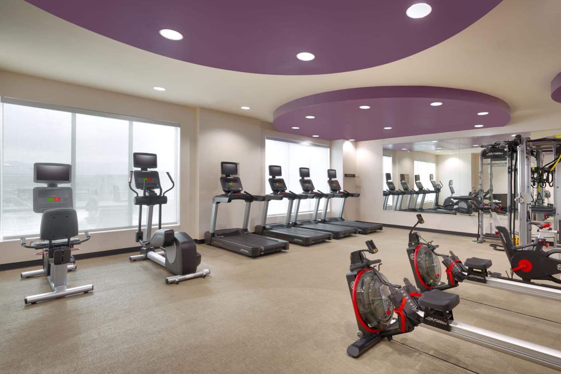 SpringHill Suites by Marriott Las Vegas Convention Center gallery photo in Las Vegas, NV — image 13