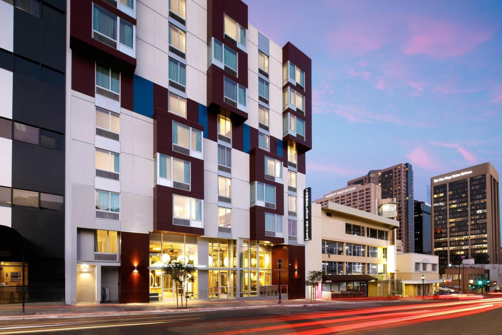 TownePlace Suites by Marriott San Diego Downtown interior in San Diego, CA — gallery photo 2
