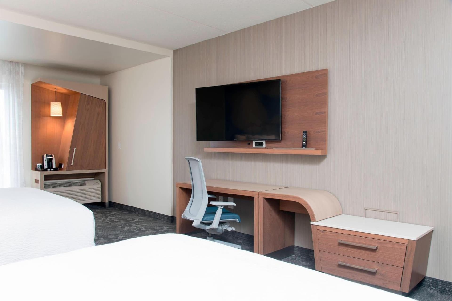 Courtyard by Marriott Holland Downtown gallery photo in Holland, MI — image 18