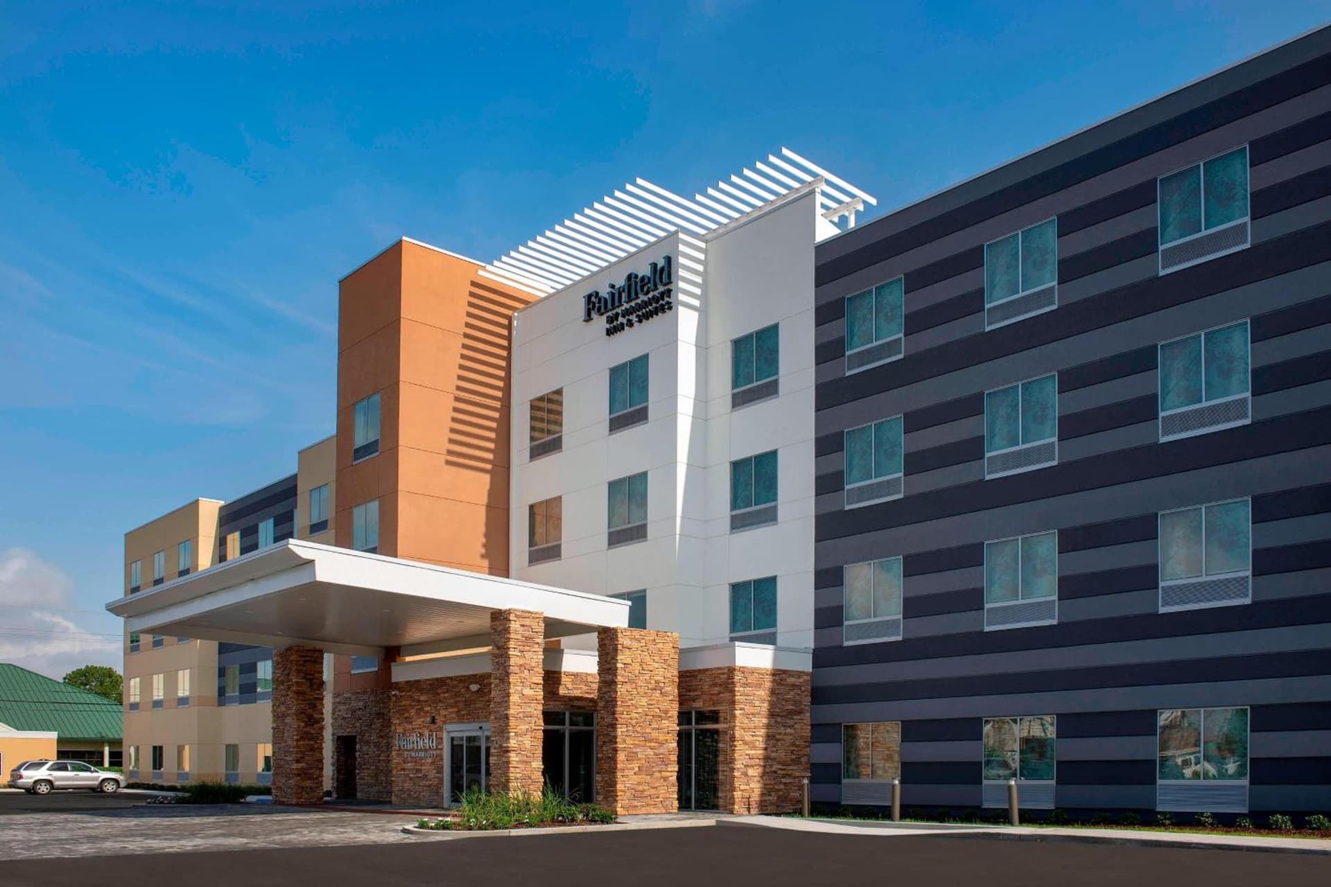 Fairfield Inn & Suites by Marriott New Orleans Metairie featured exterior or lobby in Metairie, LA — similar hotel