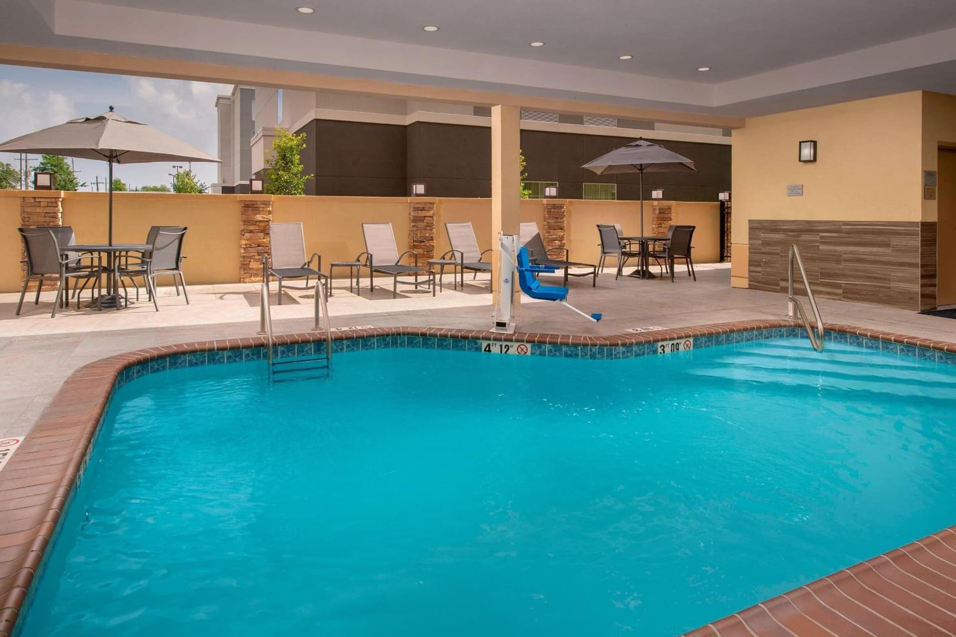 Fairfield Inn & Suites by Marriott New Orleans Metairie gallery photo in Metairie, LA — image 23