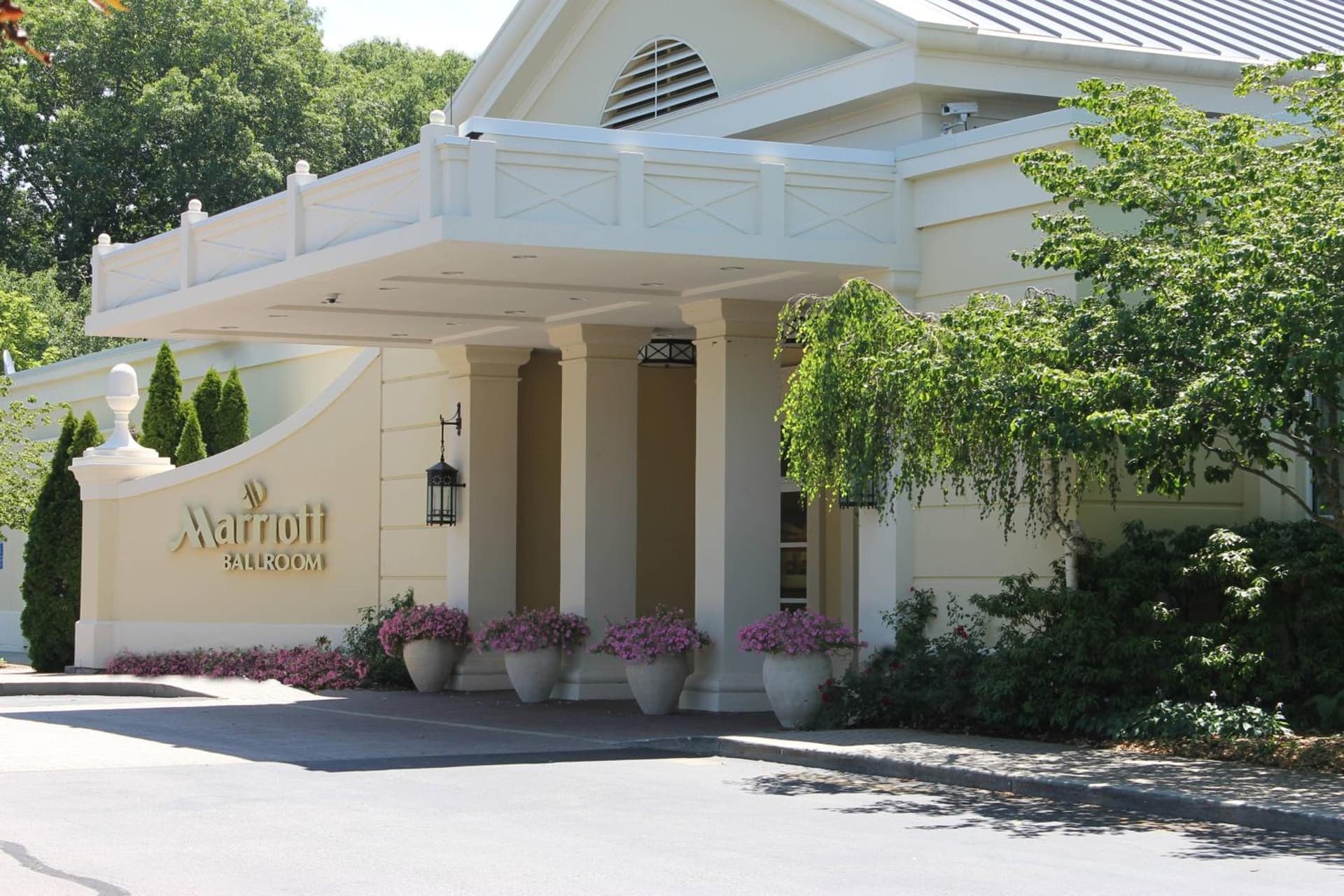 Mystic Marriott Hotel and Spa gallery photo in Groton, CT — image 7