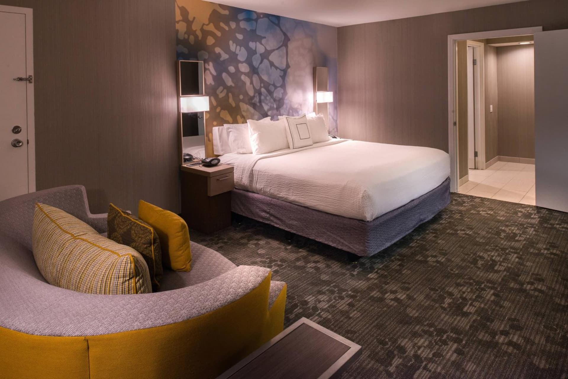 Holiday Inn Oxnard - Ventura by IHG gallery photo in Oxnard, CA — image 23