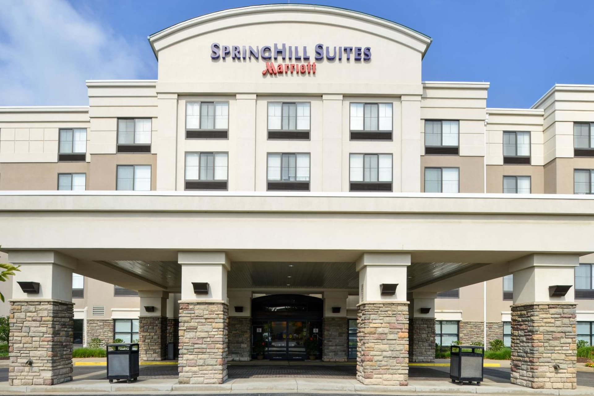 SpringHill Suites Pittsburgh Mills property views in Tarentum, PA — gallery photo 3