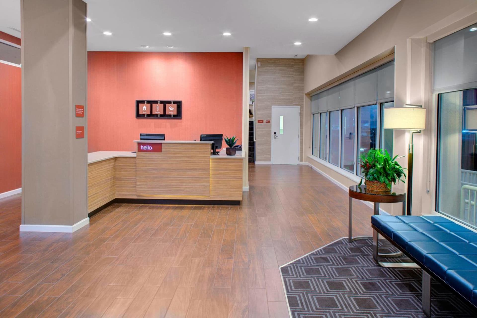 TownePlace Suites by Marriott Parkersburg interior in Parkersburg, WV — gallery photo 2