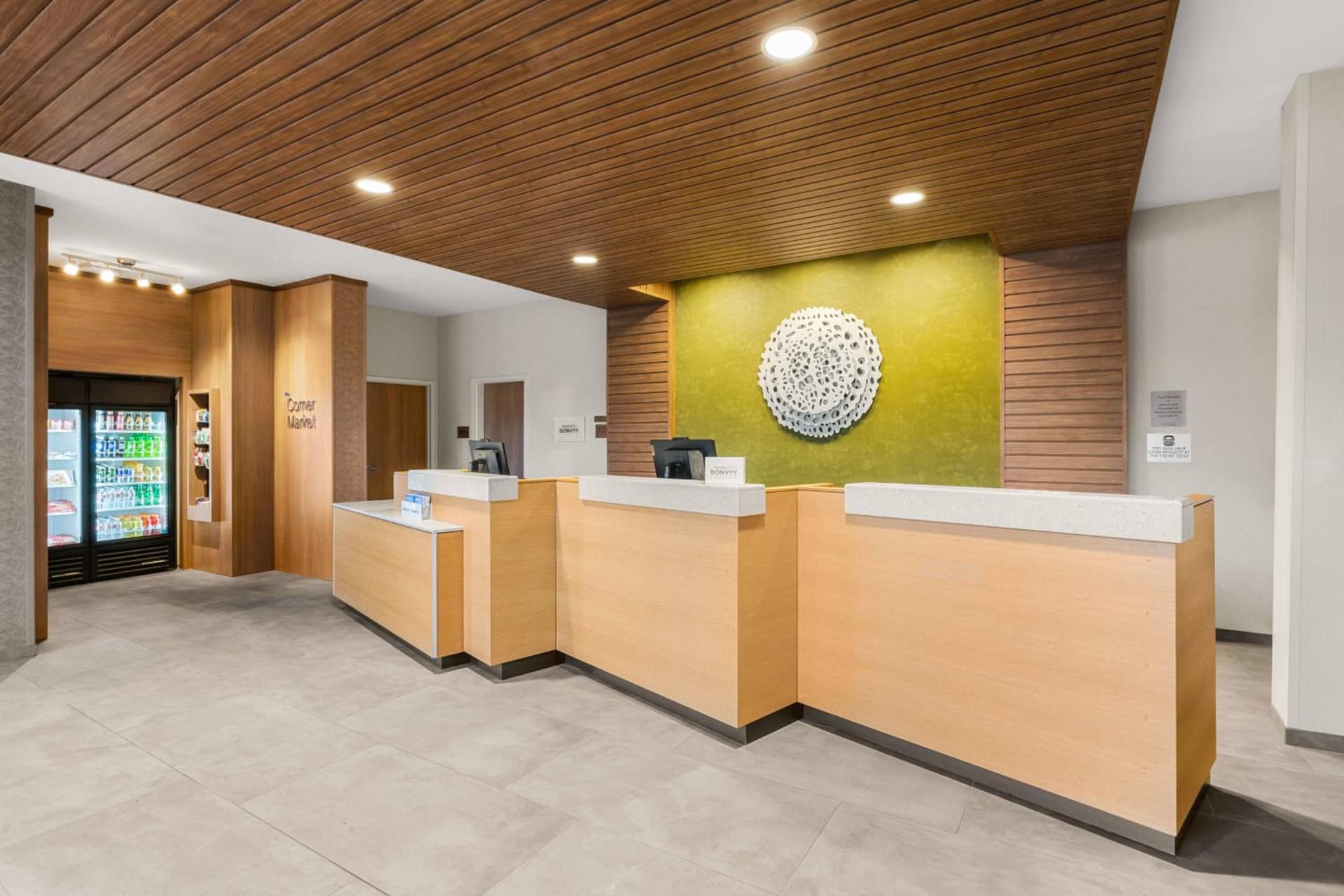 Fairfield Inn & Suites by Marriott Seattle Downtown/Seattle Center interior in Seattle, WA — gallery photo 2