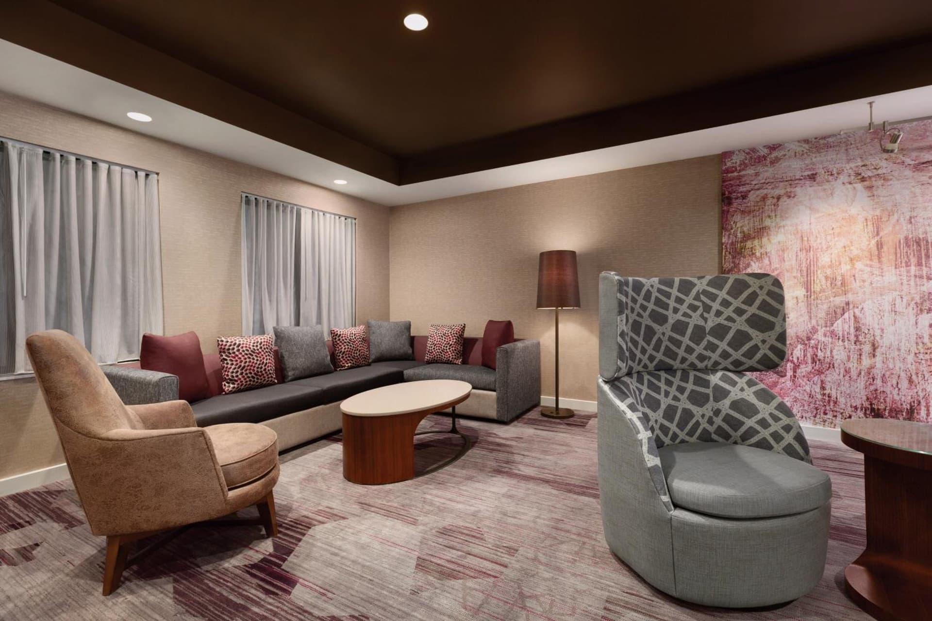 Courtyard by Marriott Topeka gallery photo in Topeka, KS — image 4
