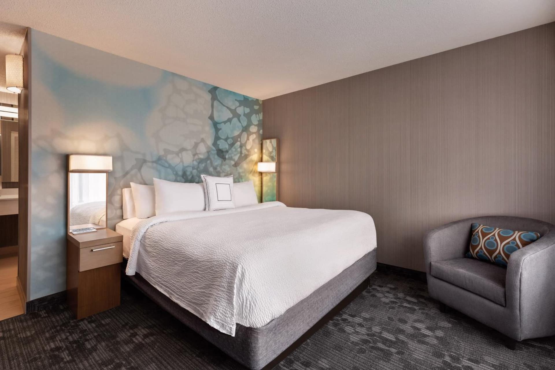 Courtyard by Marriott Topeka gallery photo in Topeka, KS — image 9