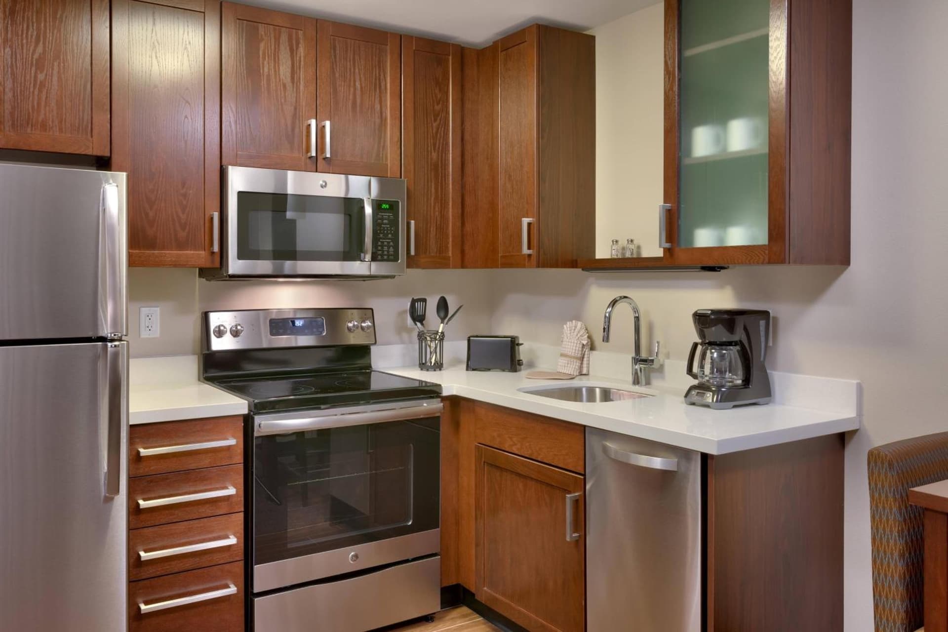 Residence Inn by Marriott Salt Lake City-West Jordan gallery photo in West Jordan, UT — image 12