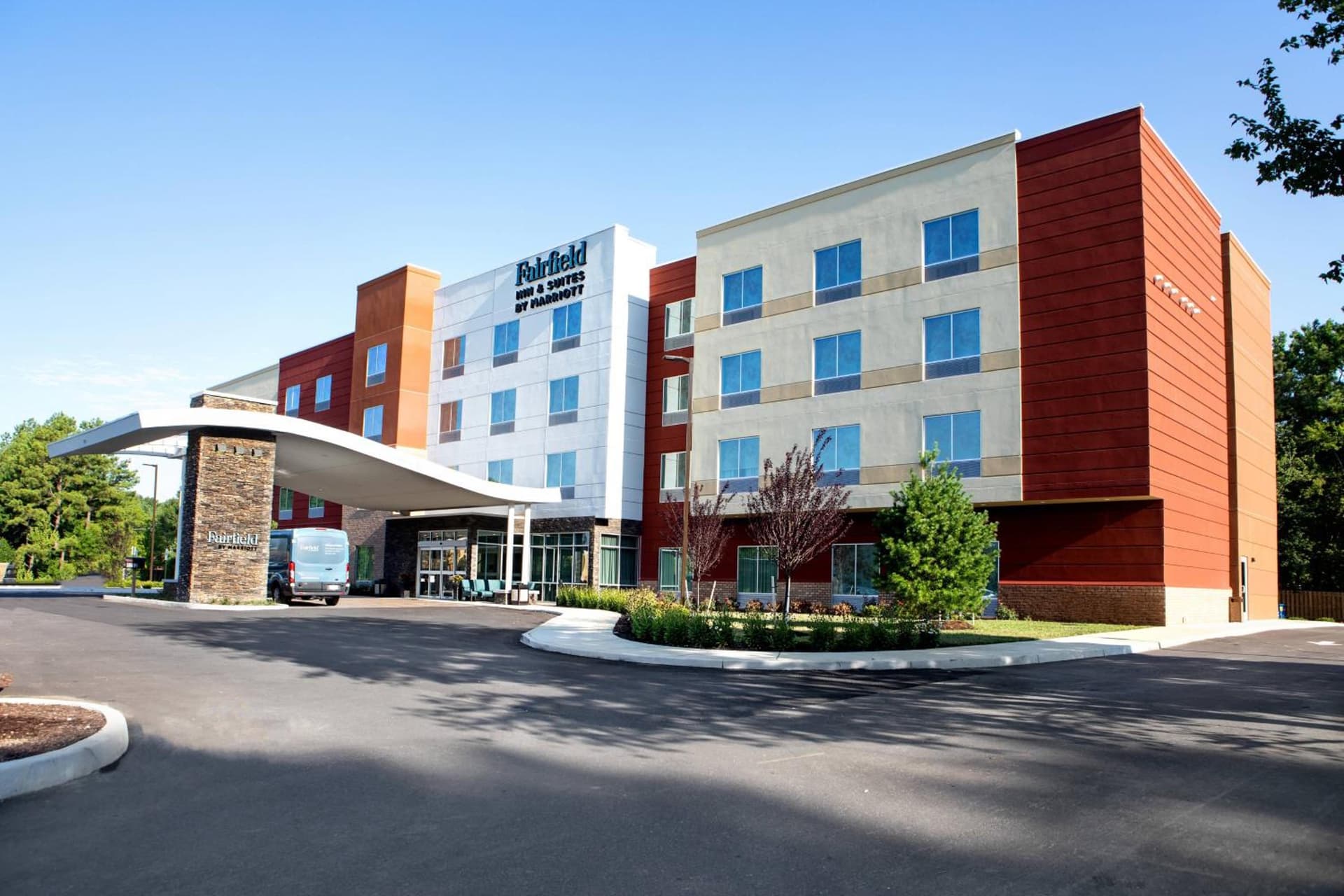 Fairfield Inn & Suites by Marriott Richmond Airport featured exterior or lobby in Sandston, VA — similar hotel