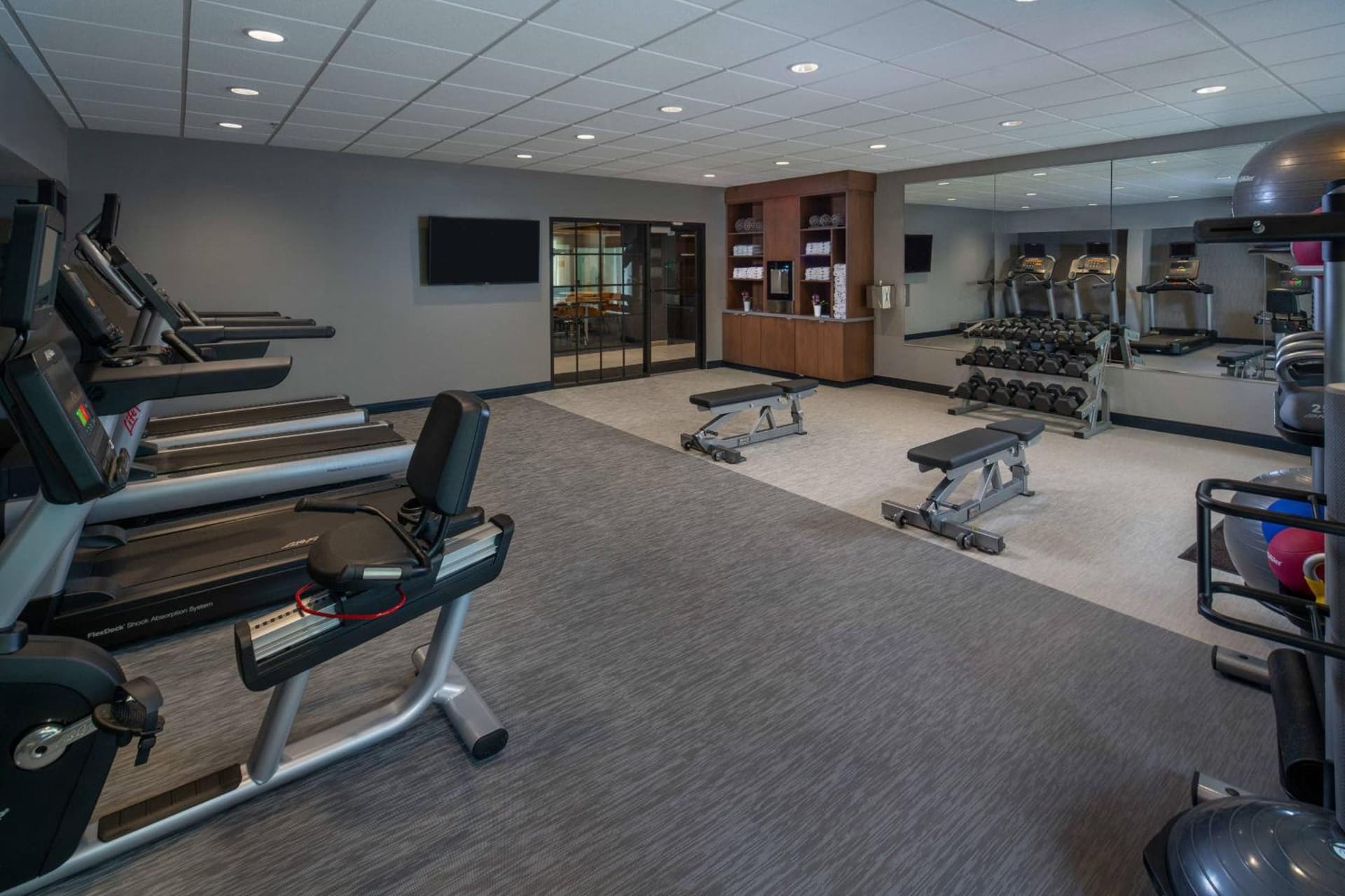 Courtyard by Marriott Covington / Mandeville gallery photo in Covington, LA — image 25