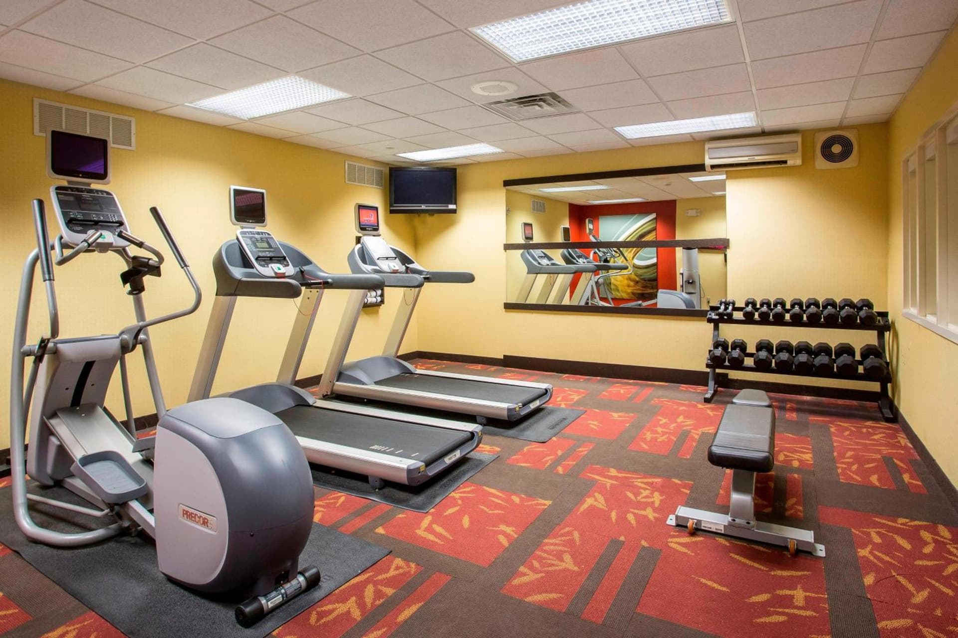 Courtyard by Marriott Peoria gallery photo in Peoria, IL — image 16