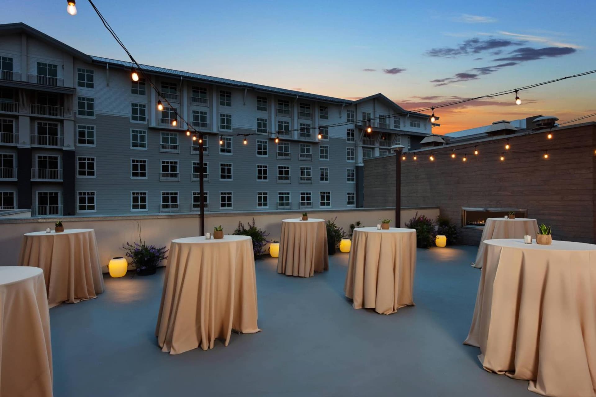 SpringHill Suites by Marriott Oceanside Beach gallery photo in Oceanside, CA — image 27