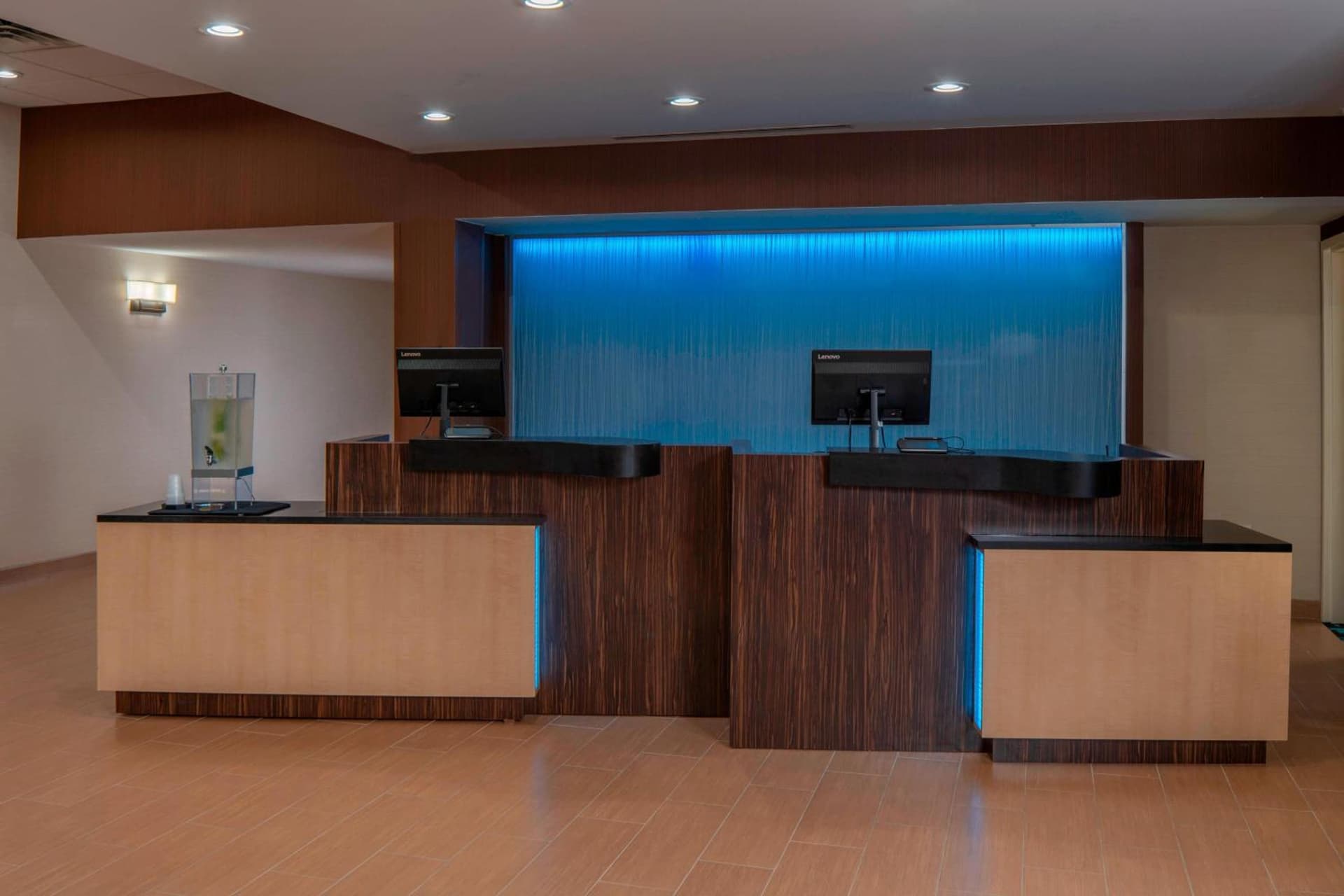 Fairfield Inn & Suites by Marriott Batesville property views in Batesville, MS — gallery photo 3