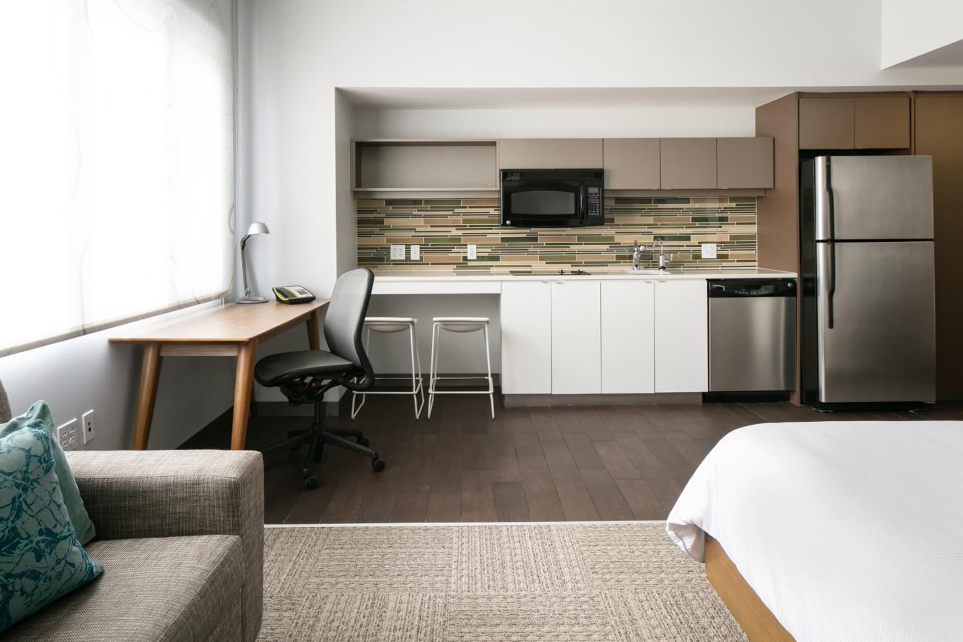 Element by Marriott Omaha Midtown Crossing property views in Omaha, NE — gallery photo 3