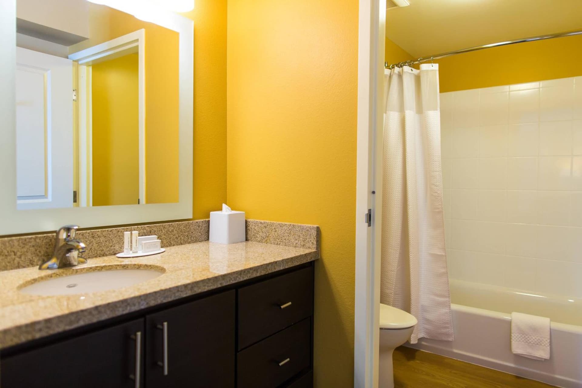 TownePlace Suites by Marriott Lancaster interior in Lancaster, CA — gallery photo 2