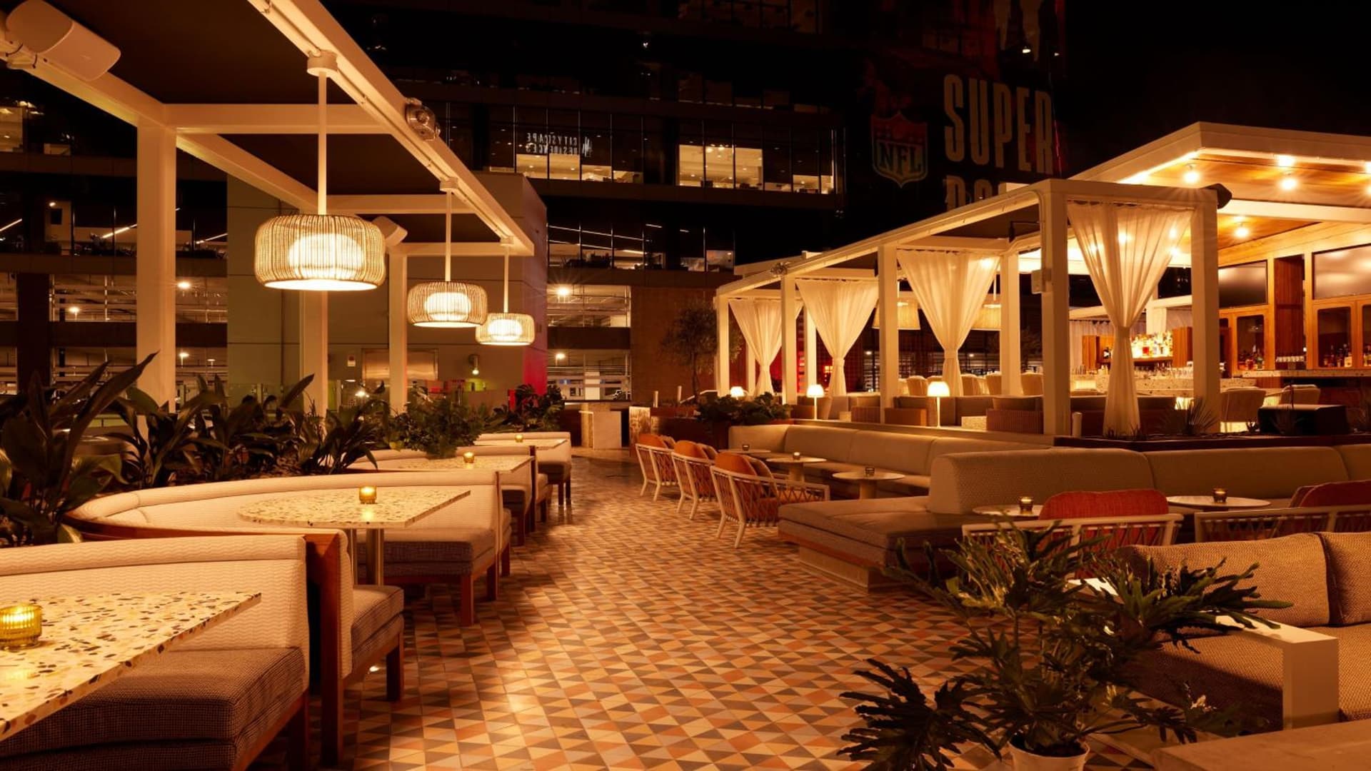 Kimpton Hotel Palomar Phoenix Cityscape by IHG gallery photo in Phoenix, AZ — image 97